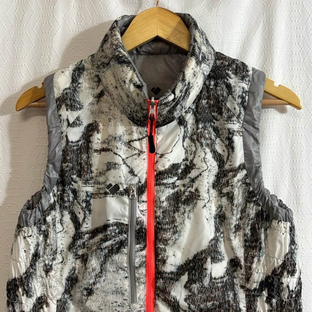 Obermeyer Reversible Puffer Vest Grey & White & Orange Zipper Size Medium - Picture 8 of 9
